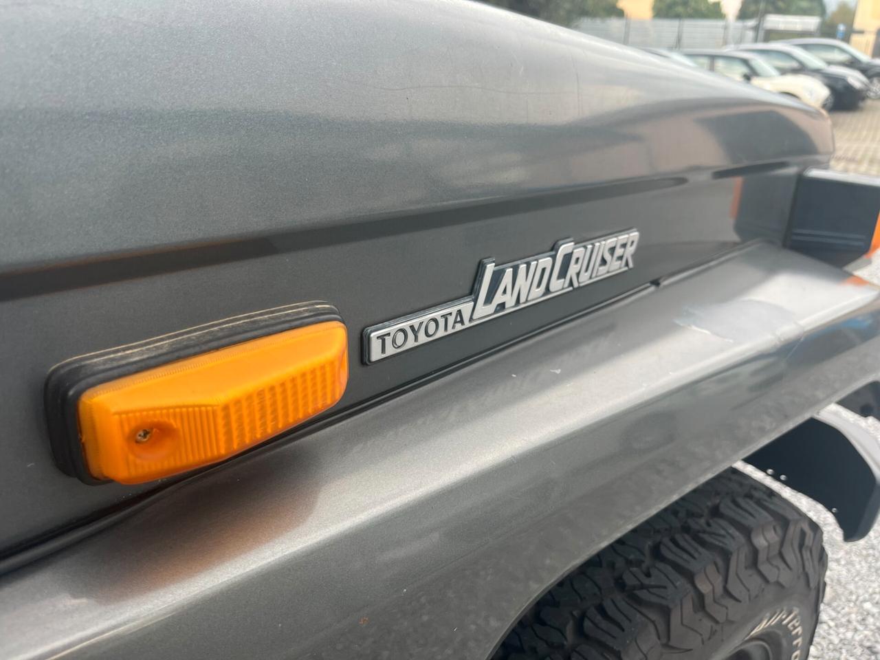 Toyota Land Cruiser II 2.5 turbodiesel Hard-top BJ73