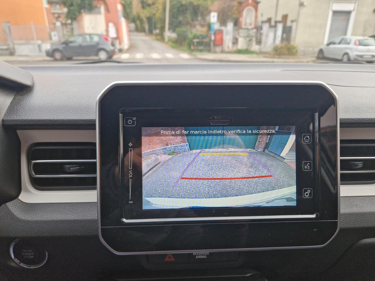 Suzuki Ignis TOP 1.2 83CV "SOLO 17.000 km" Carplay, Cruise c.