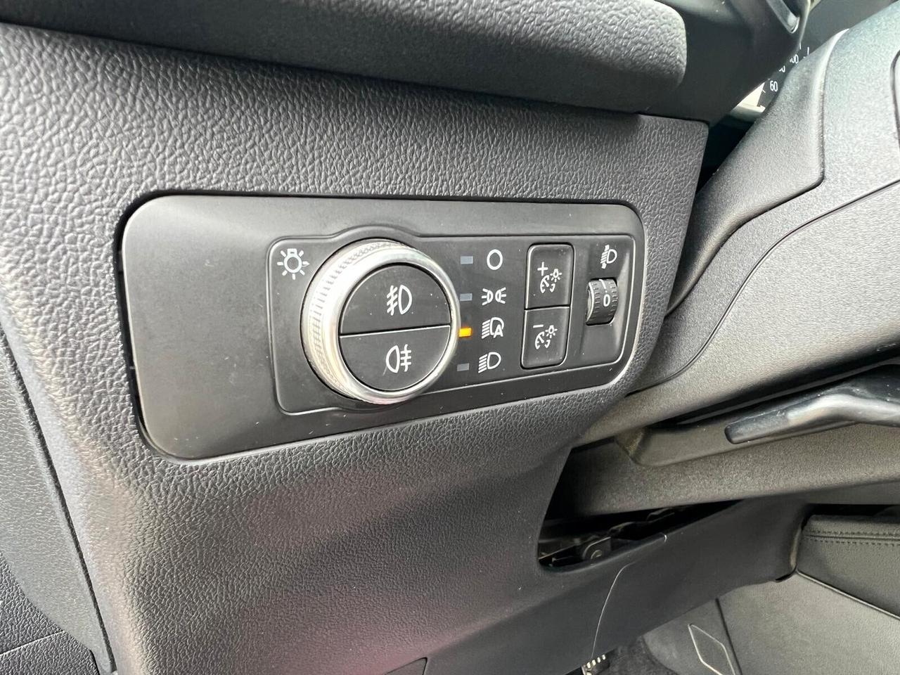 Ford Kuga 1.5 120 CV aut. Titanium NAVI PARK LED CRUISE