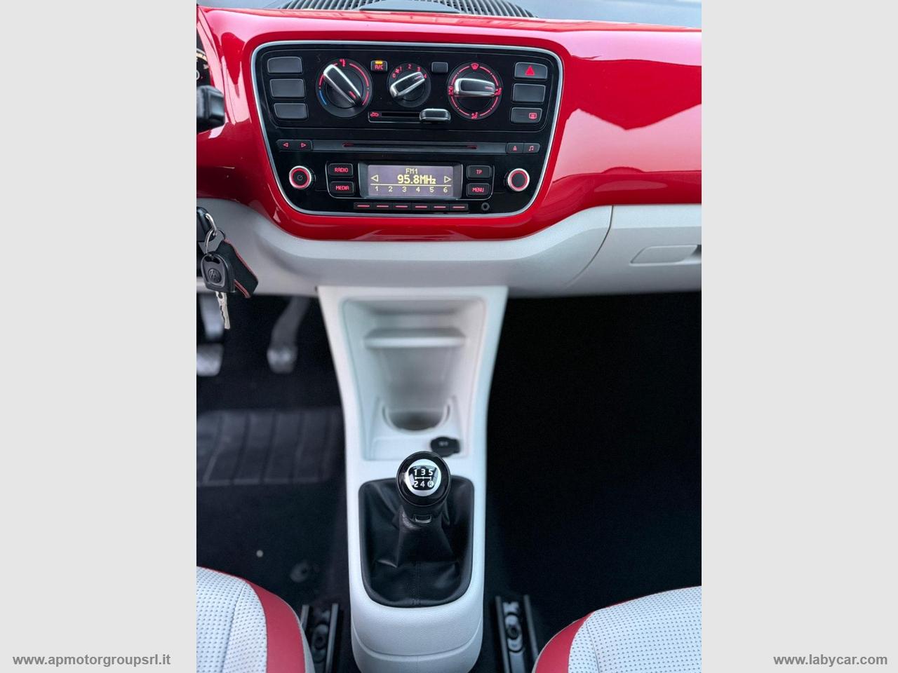 VOLKSWAGEN 1.0 75 CV 5p. high up!