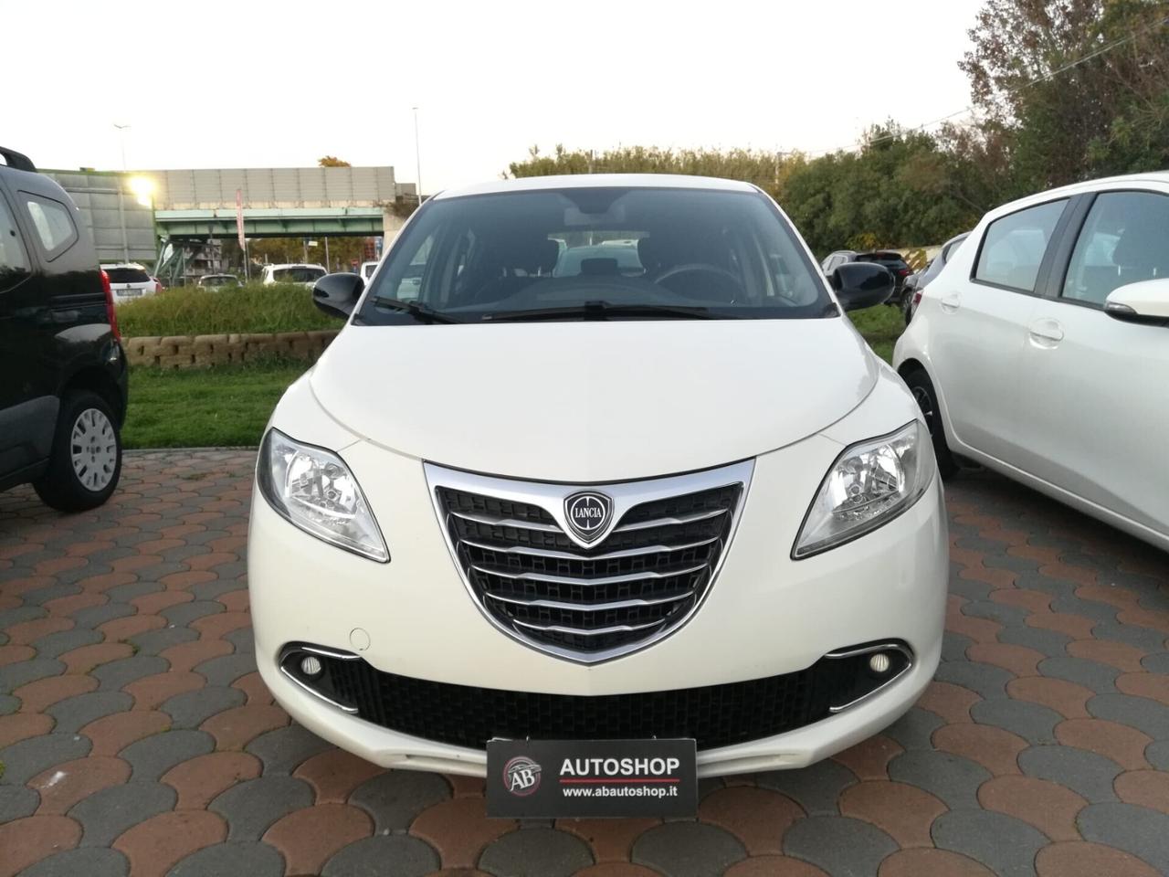 LANCIA - Ypsilon - 1.2 69 CV 5p. Gold - NEOPATENTA