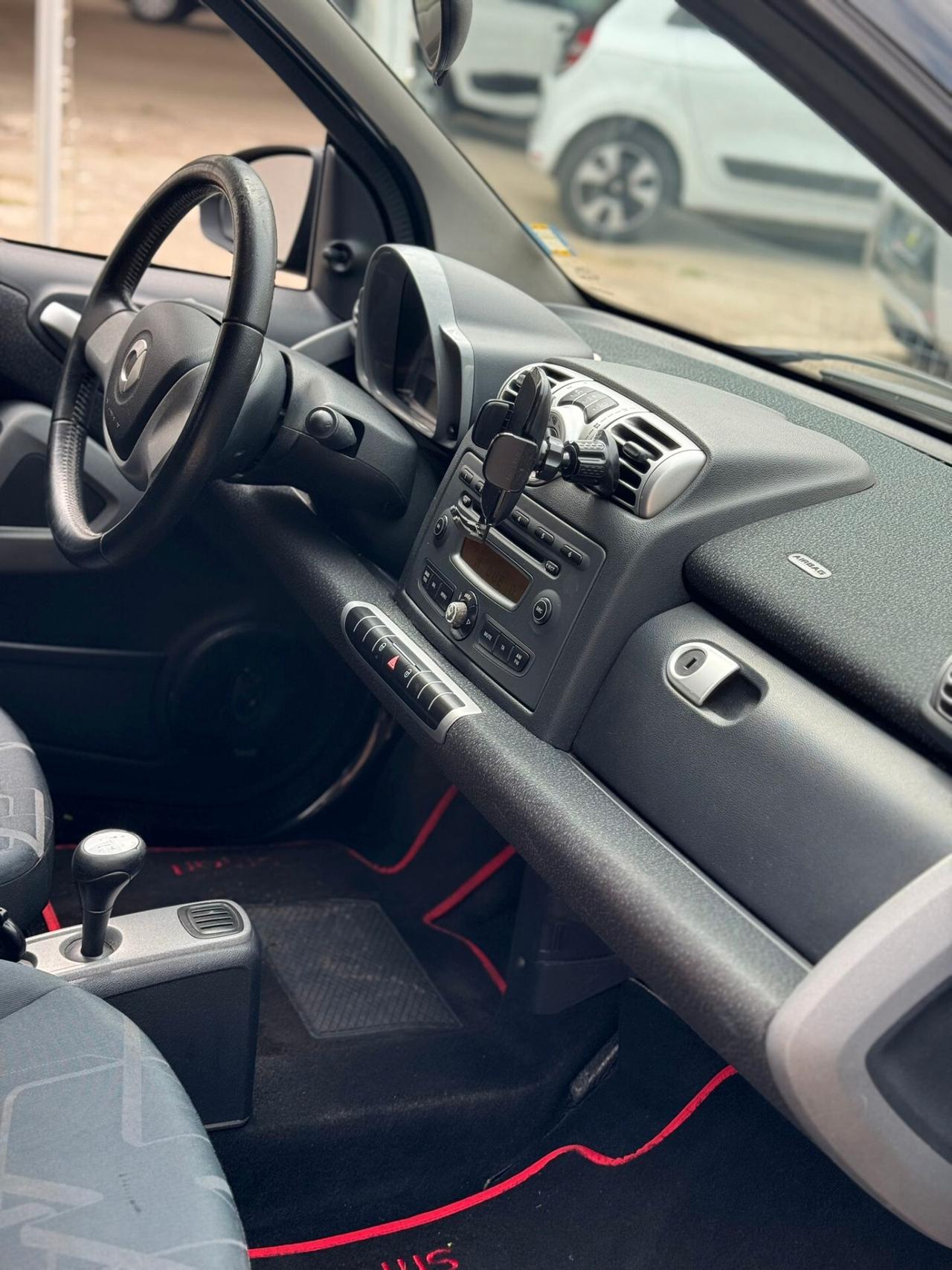 Smart ForTwo 1000 62 kW coupé passion