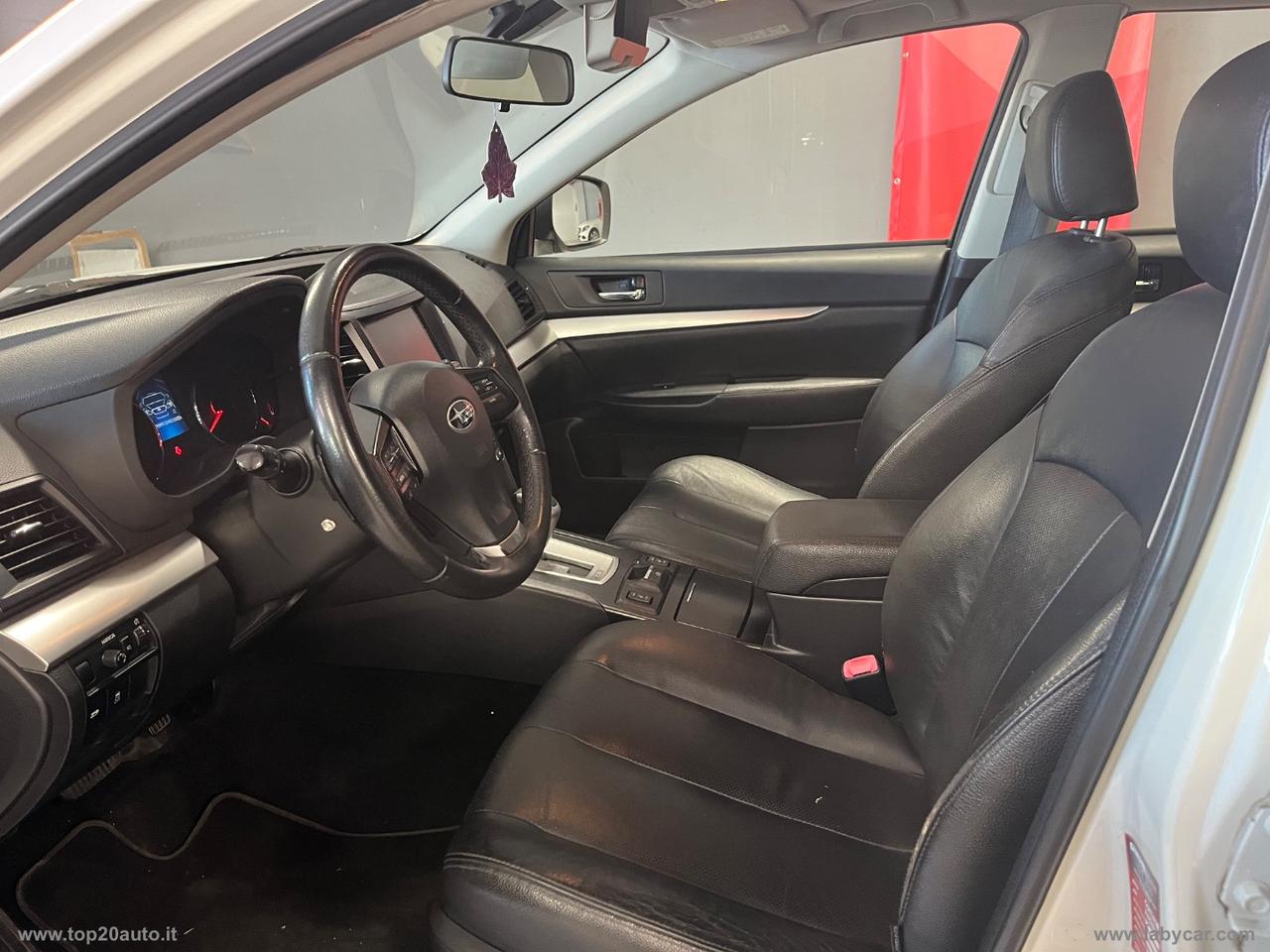 SUBARU Outback 2.0D CVT Exclusive|INTERNI IN PELLE|TETTO PANORAMICO