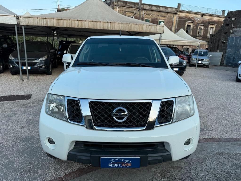 Nissan Navara 2.5 dCi 190CV 4 porte Double Cab XE