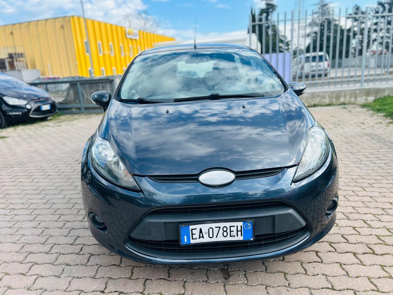 Ford Fiesta 1.4 TDCi 5p. Titanium