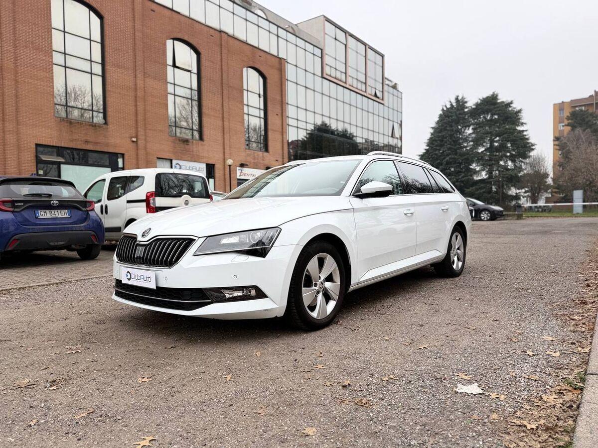 Skoda Superb Wagon Superb wagon 2.0 tdi Style 150cv dsg my18