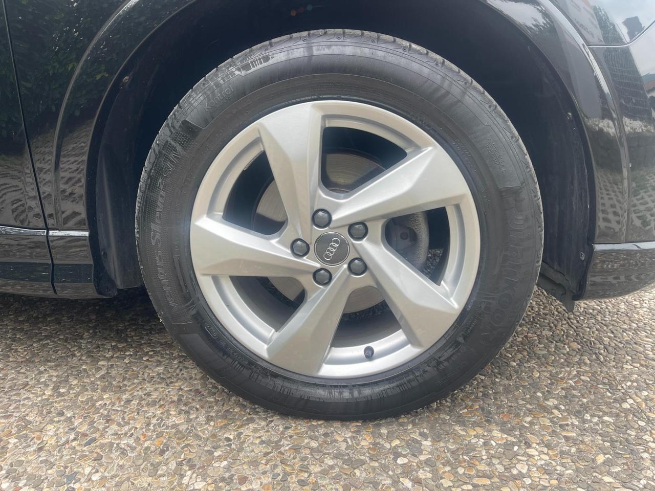Audi Q3 35 2.0 tdi Business Advanced s-tronic