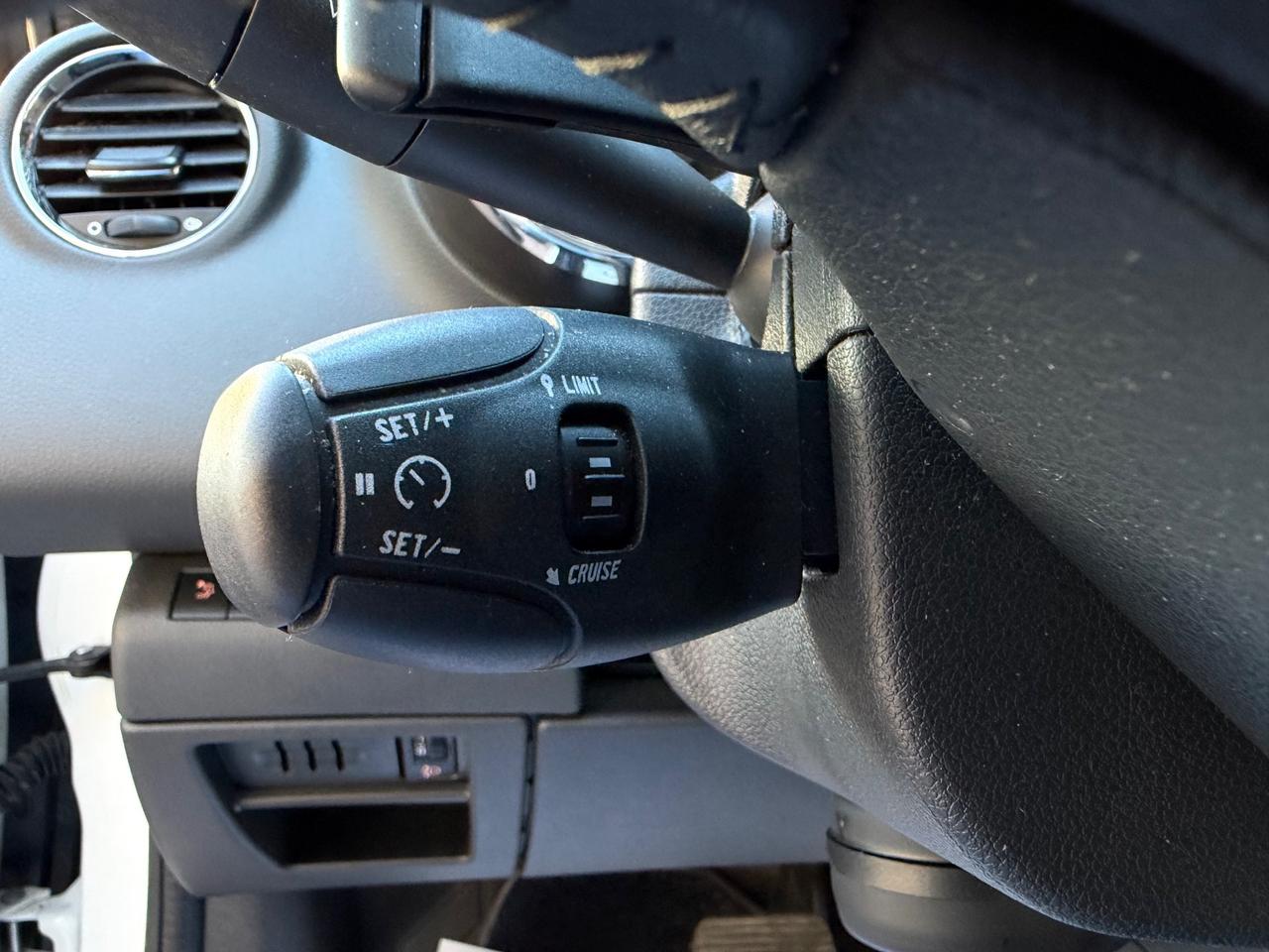 Peugeot 3008 1.6 HDi 115CV Active Cambio Automatico