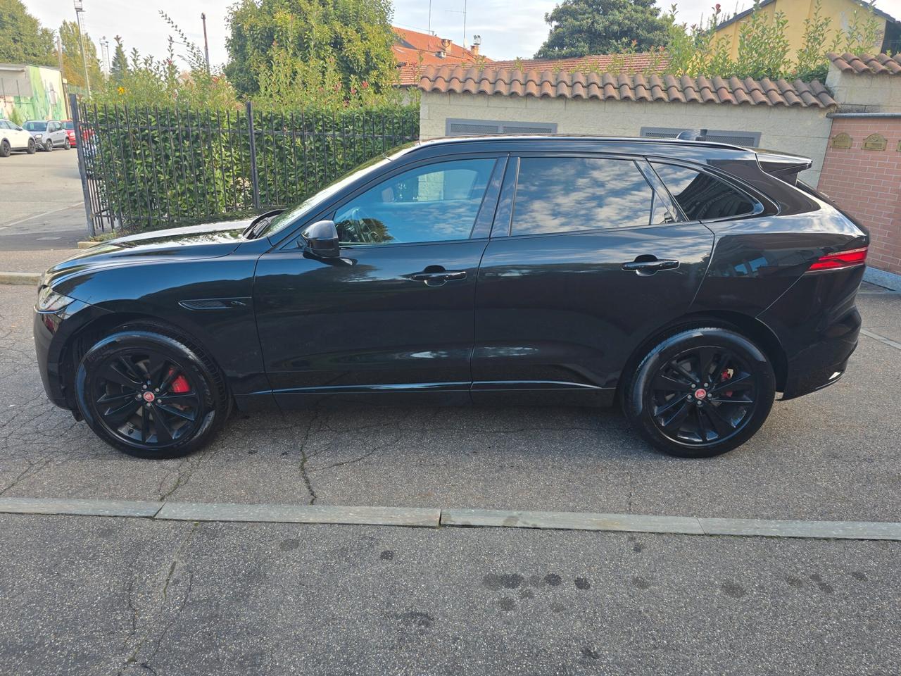 Jaguar F-Pace 2.0d 204cv AWD R-Dynamic HSE i4 Mhev
