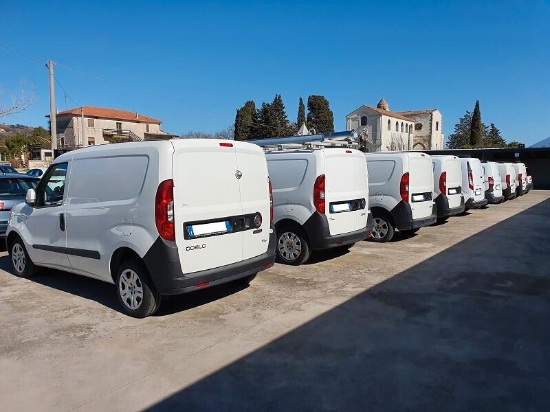 FIAT NEW Doblò 1.6 MJ 105CV S&S Cargo Scaffali B&M