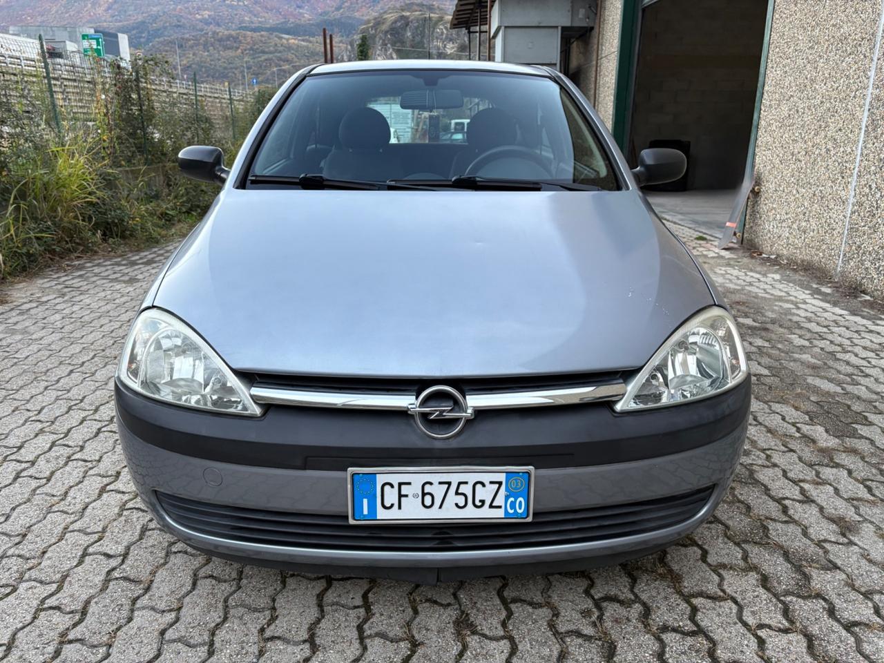 Opel Corsa 1.2i 3 porte Club - 84.000 KM