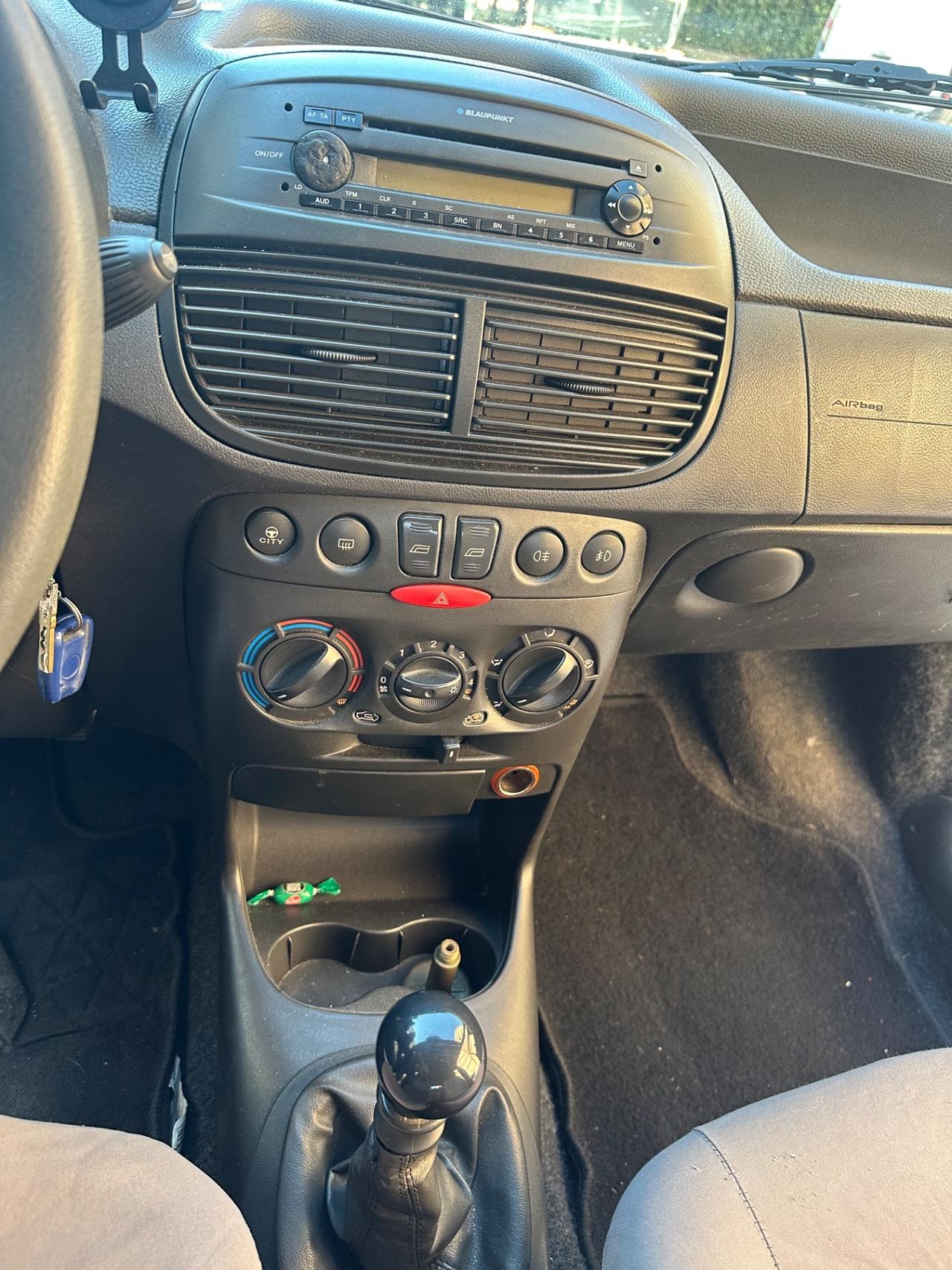 Fiat Punto 1.2 5 porte Active