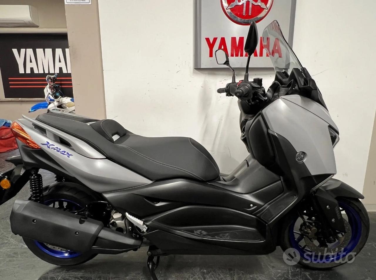 Yamaha X-Max 300