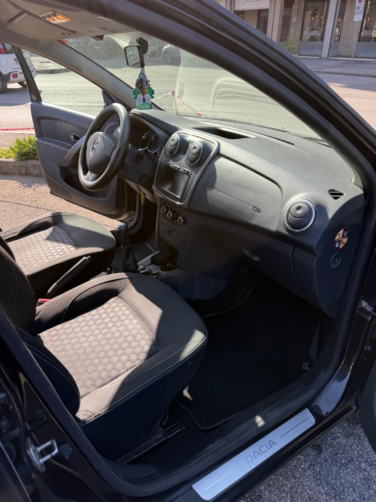 Dacia Sandero 1.5 dCi 8V 75CV Lauréate