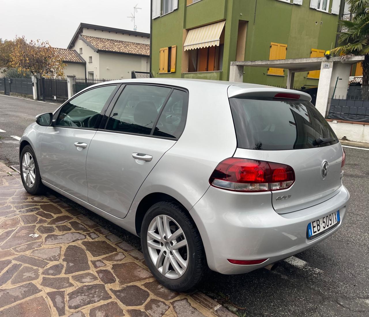 Volkswagen Golf 1.6 TDI DPF 5p. Highline