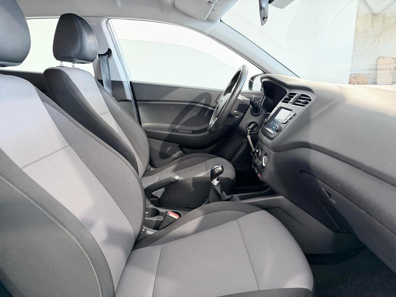 Hyundai i20 1.2 75CV PRONTA CONSEGNA