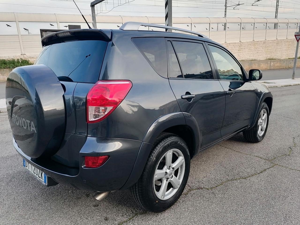 Toyota RAV 4 2.2 diesel 4x4 2009