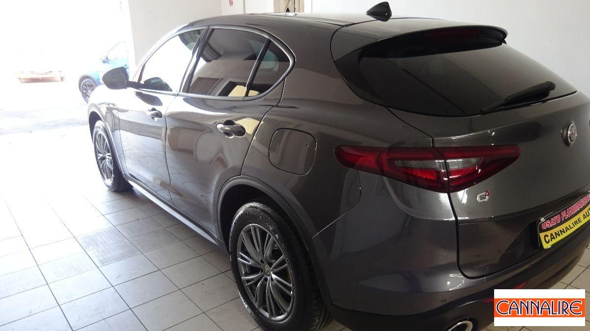 ALFA ROMEO - Stelvio - 2.2 T.diesel 210 CV AT8 Q4 Exec.