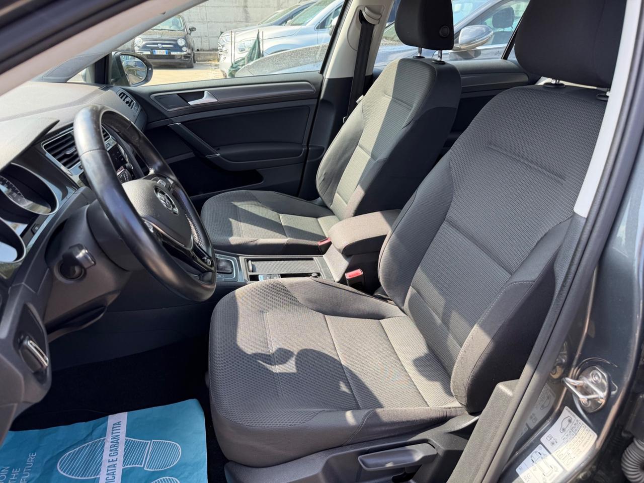 Volkswagen Golf Variant 1.4 TGI DSG Business BlueMotion/121.000KM