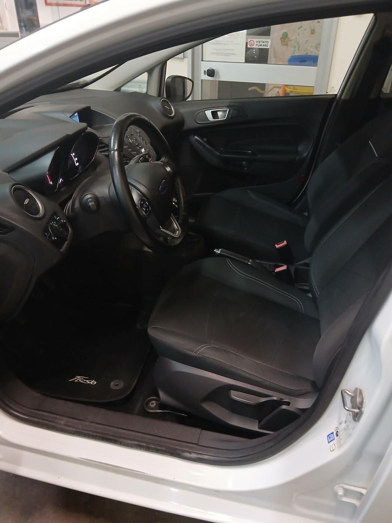 Ford Fiesta Plus 1.5 TDCi 75CV 5 porte