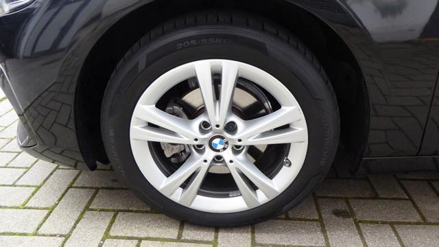 BMW 218 i Active Tourer Advantage Aut.
