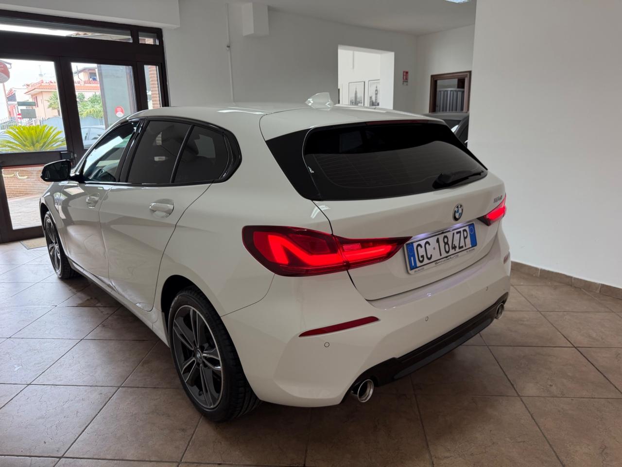 Bmw 118 118d 5p. Sport