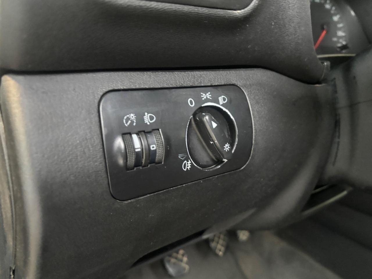 Audi A3 1.8 20V cat 5p. Ambiente