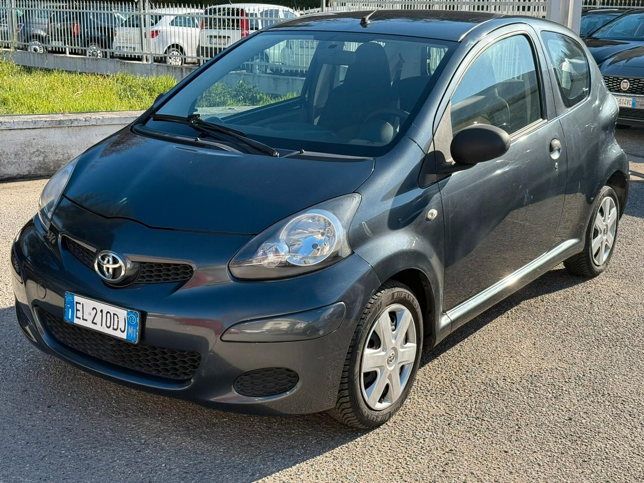 Toyota Aygo 1.0 12V VVT-i 3 porte Lounge