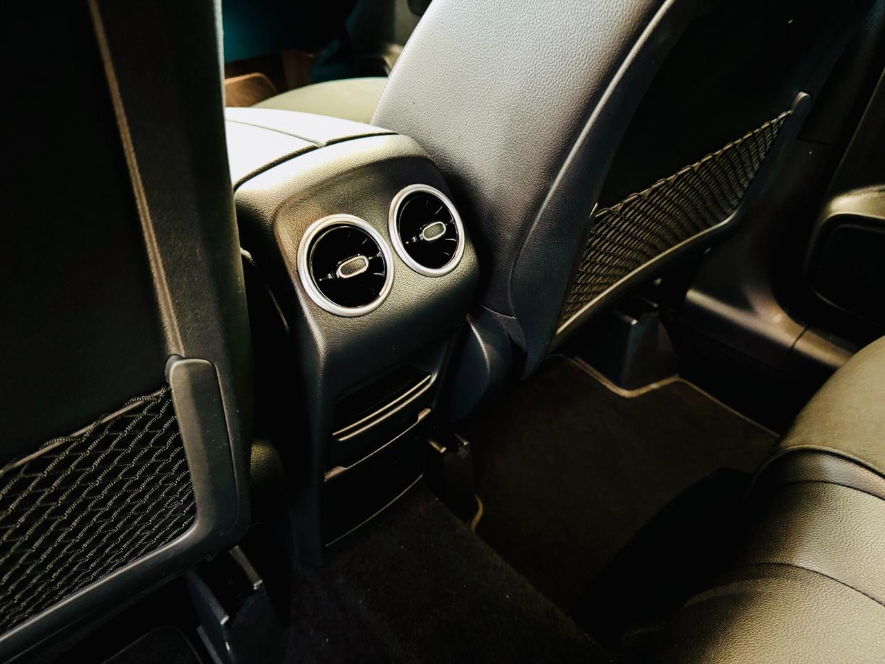 Mercedes-benz B 180 AMG Autom. CarPlay / RetroCamera