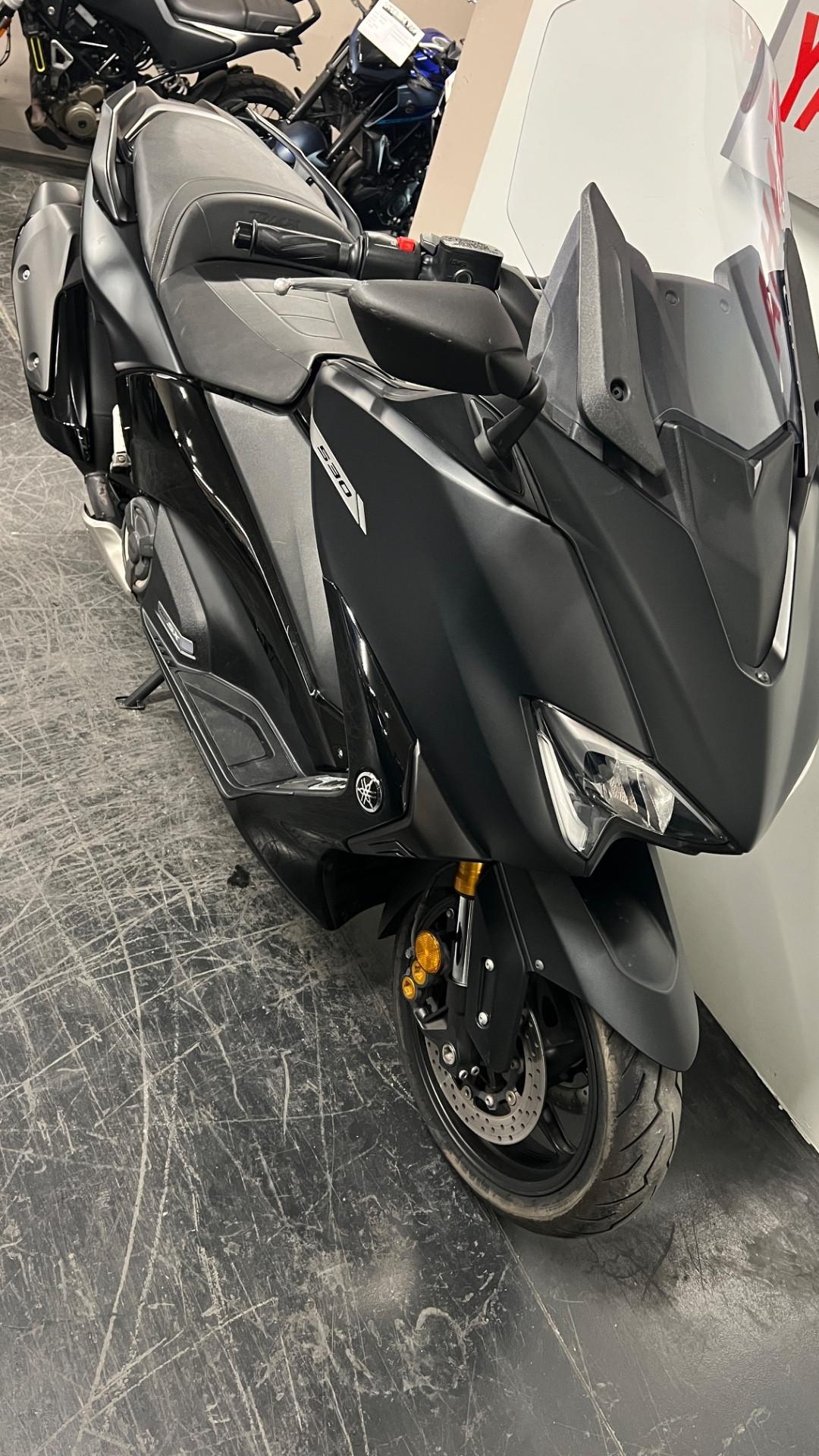 Yamaha TMAX 530 SX