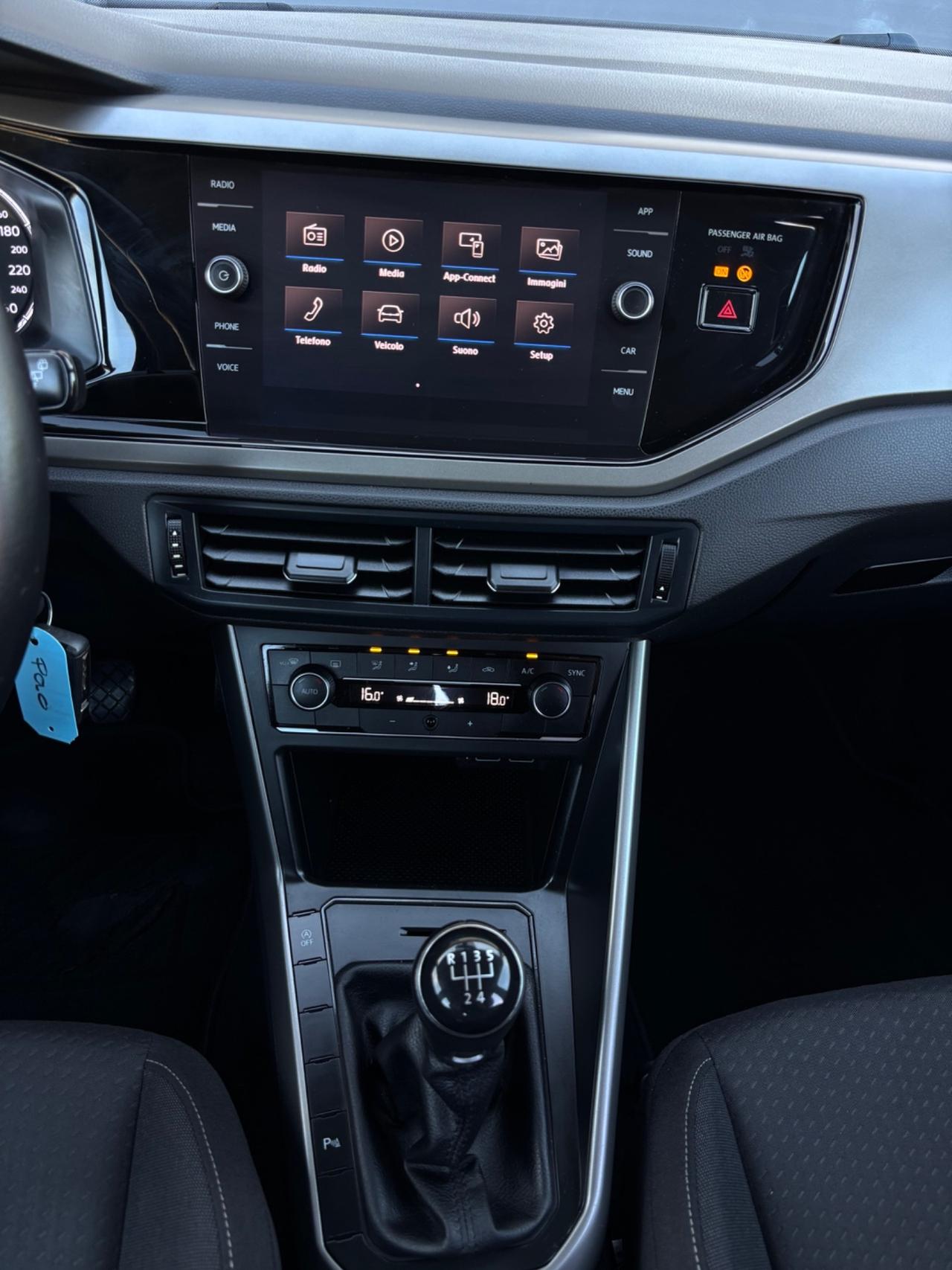 Volkswagen Polo 1.6 TDI. Garanzia. Neopatentati