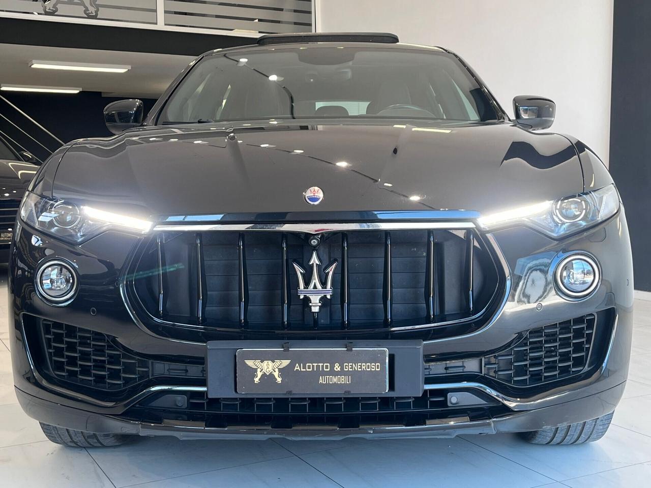 MASERATI LEVANTE 3.0 250CV GRANSPORT TETTO APRIBILE