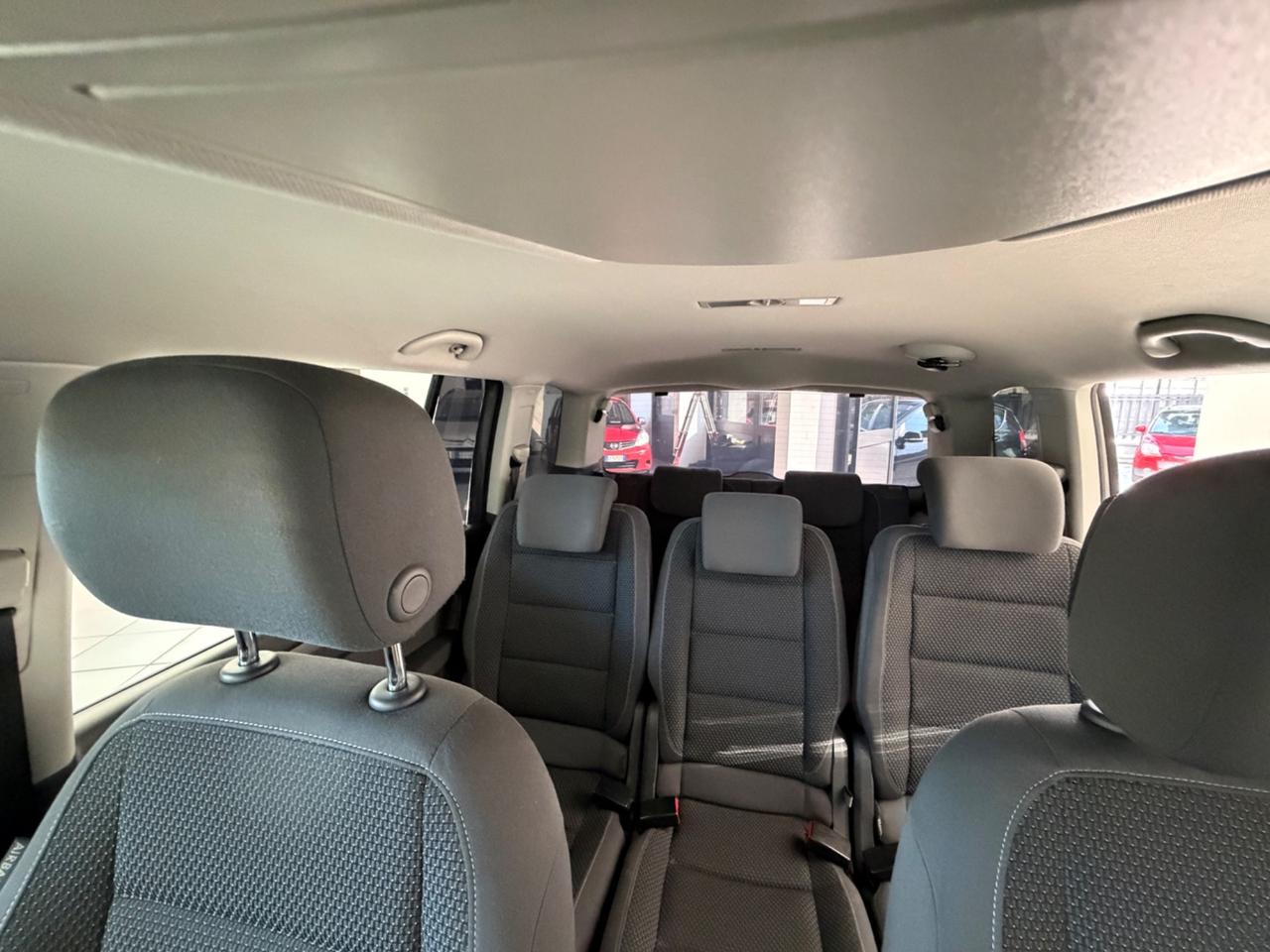 Volkswagen Touran Business 1.6 TDI Comfortline