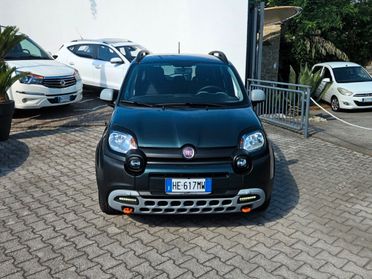 Fiat Panda Cross 1.0 FireFly S&S Hybrid Garmin