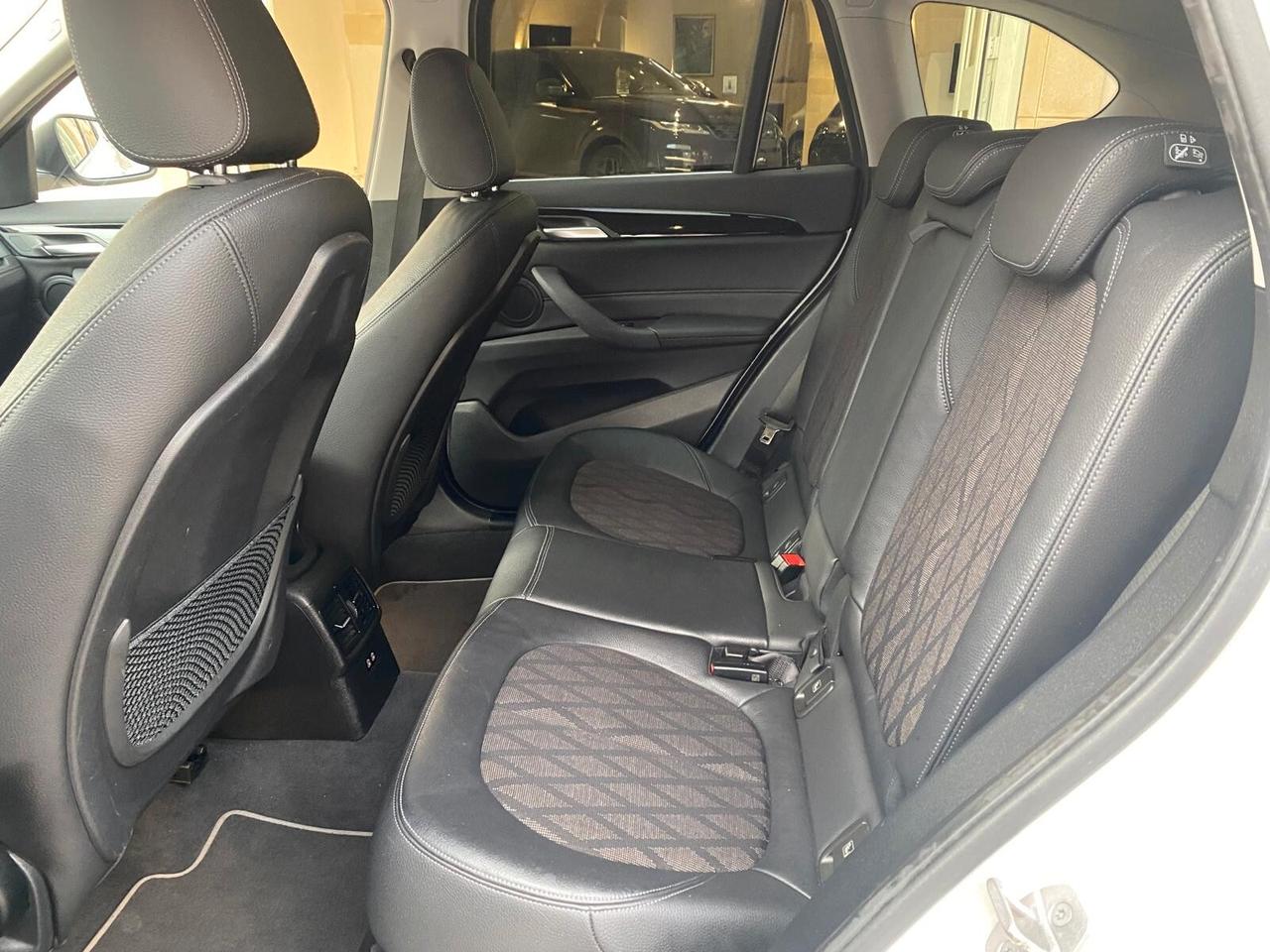 BMW X1 16D X-LINE S-DRIVE 1.5 116CV PELLE NAVI CAM ANNO 2022
