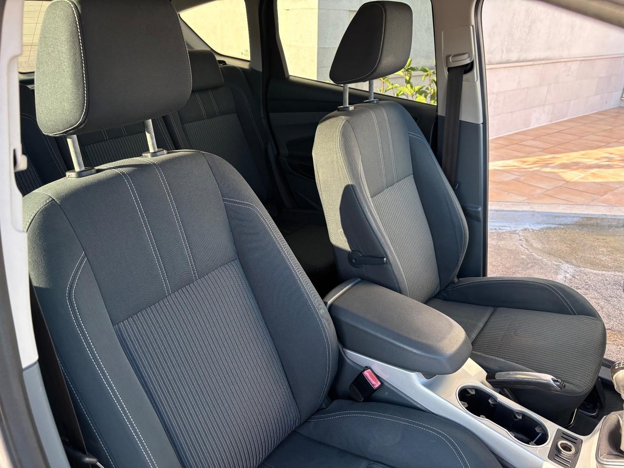 Ford C-Max 1.6 TDCi 115CV Titanium