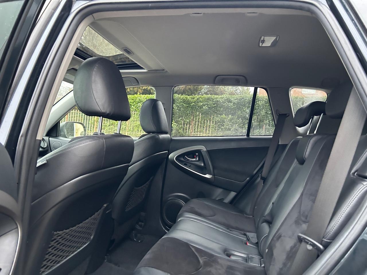 Toyota RAV 4 2.2 D-4D 150 CV DPF Exclusive Euro5