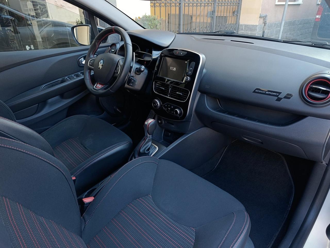 Renault Clio TCe 220CV EDC 5 porte Energy R.S. Trophy