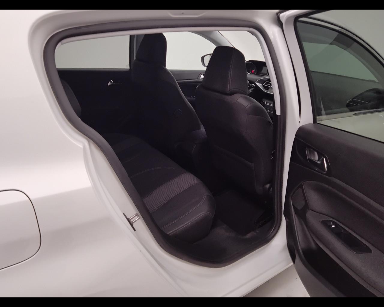 PEUGEOT 308 II 2018 - 308 5p 1.5 bluehdi Allure s&s 130cv