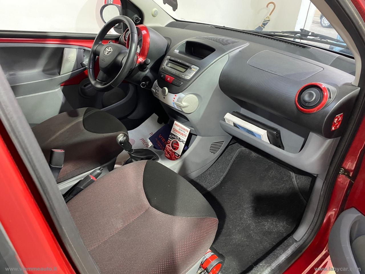 TOYOTA Aygo 1.0 VVT-i 5p.