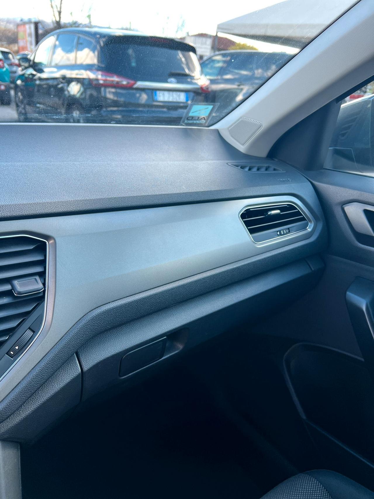 Volkswagen T-Roc 2.0 TDI SCR Business NEO PATENTATI