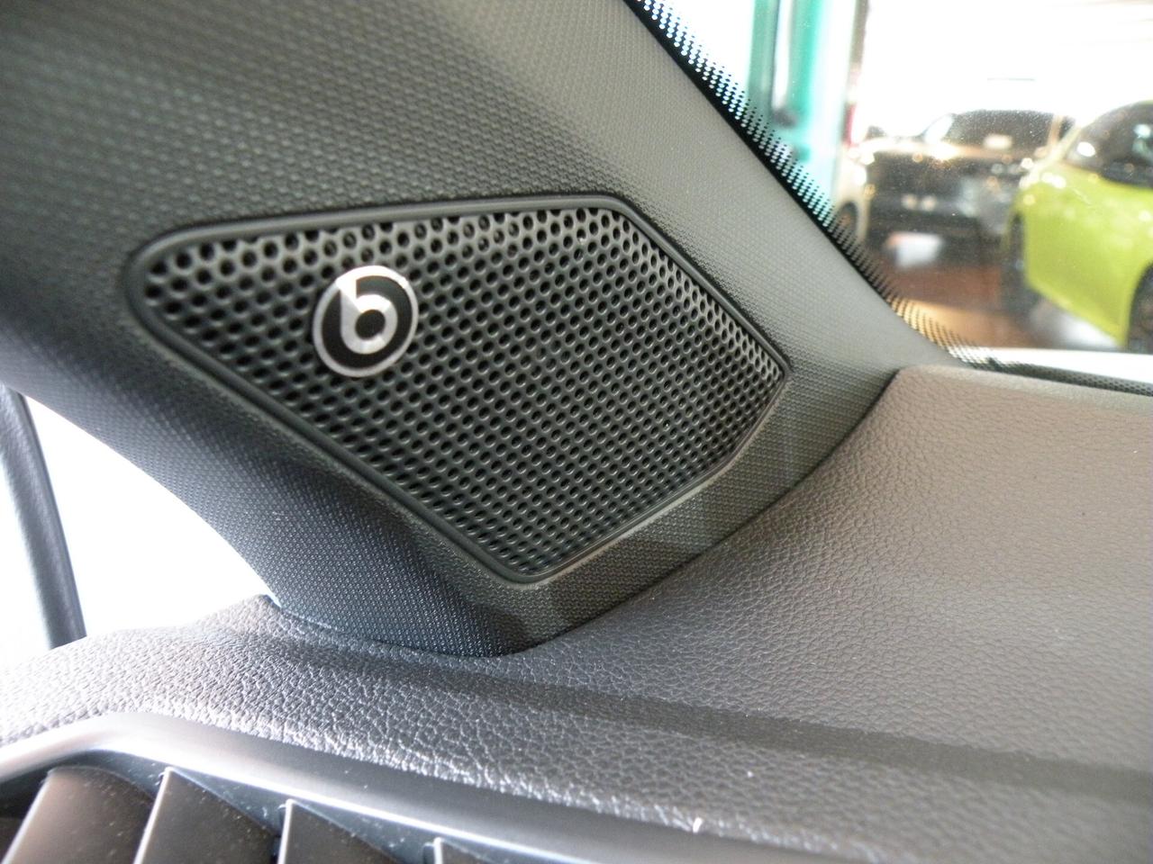Volkswagen T-Roc R 2.0 TSI DSG 4MOTION BlueMotion Technology