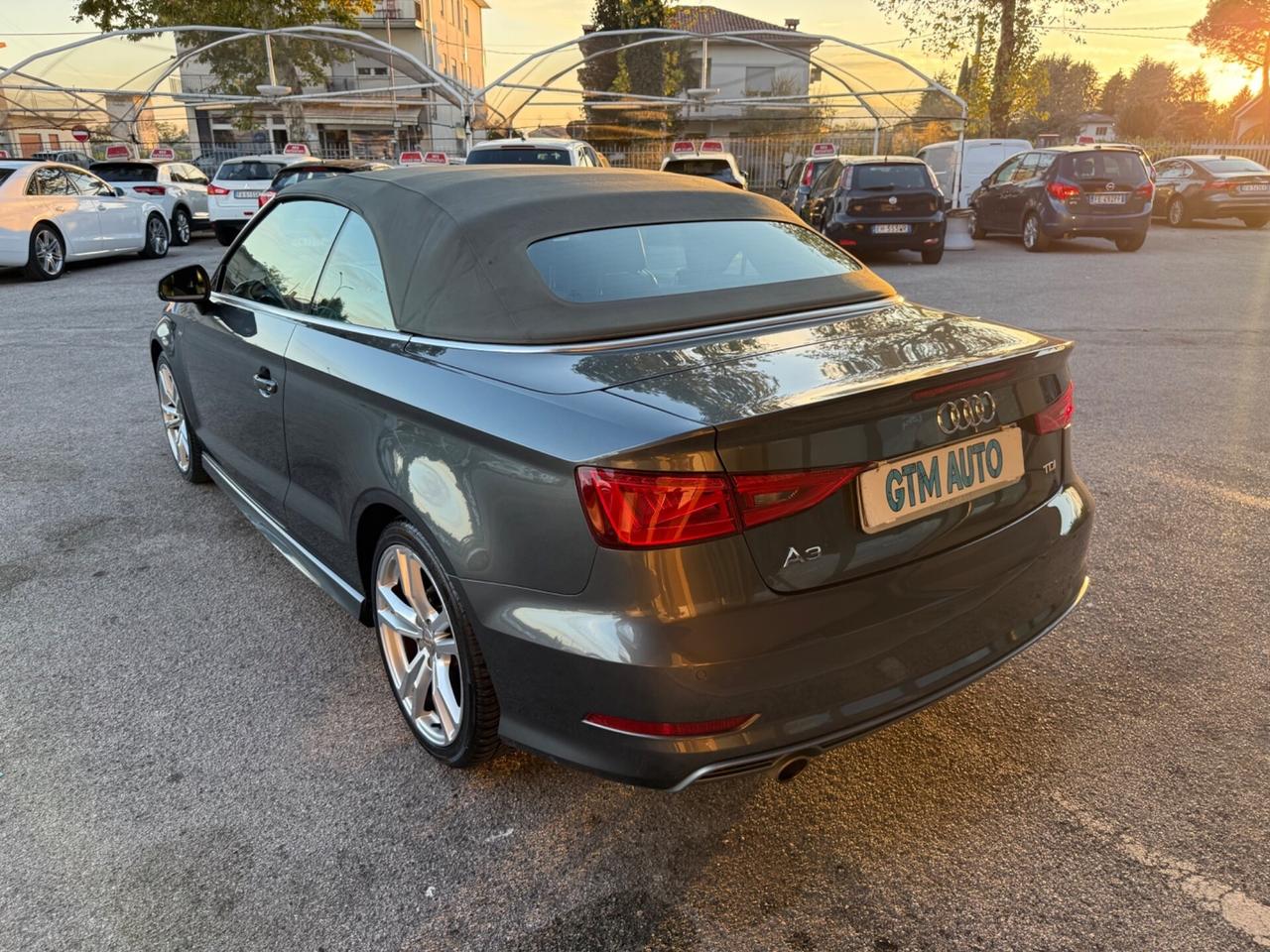 Audi A3 Sedan 1.6 TDI 110 CV S-Line