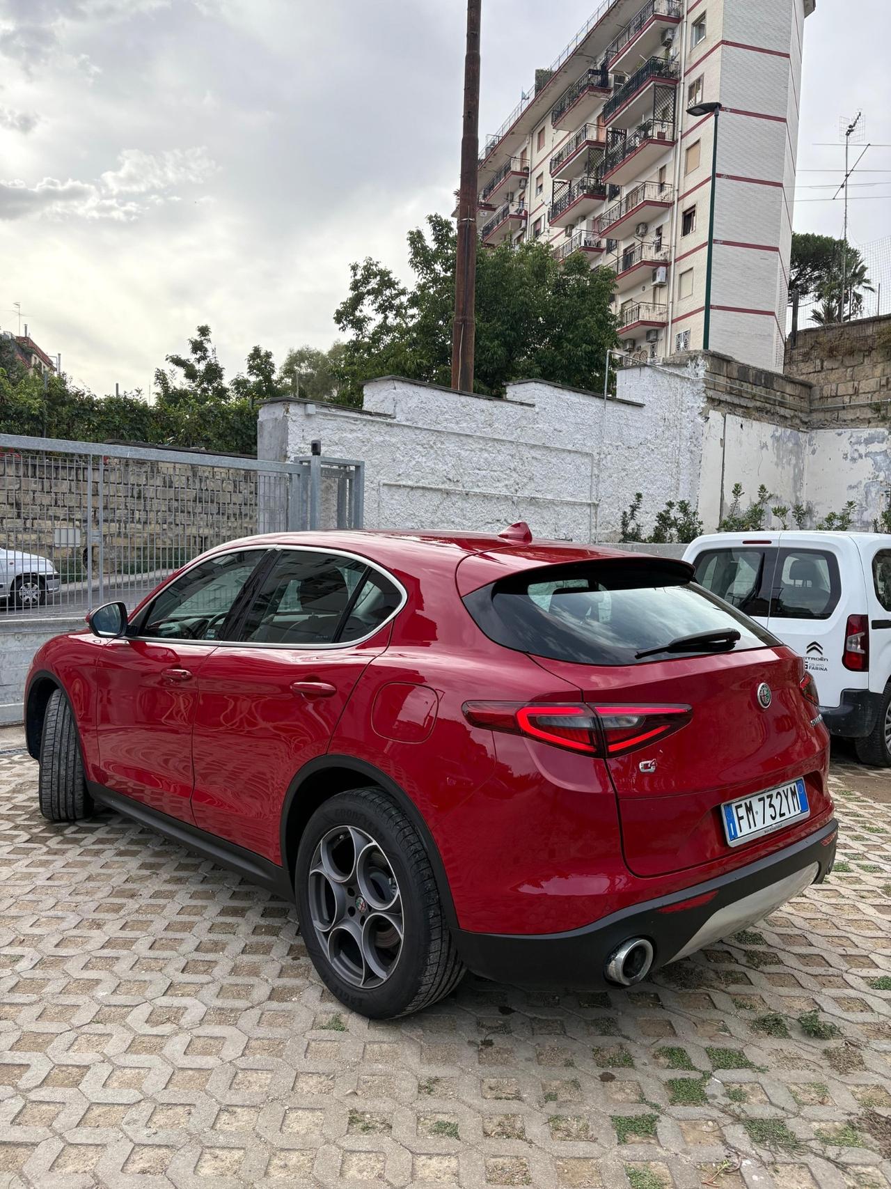 Alfa Romeo Stelvio 2.0 Turbo 280 CV AT8 Q4 Super
