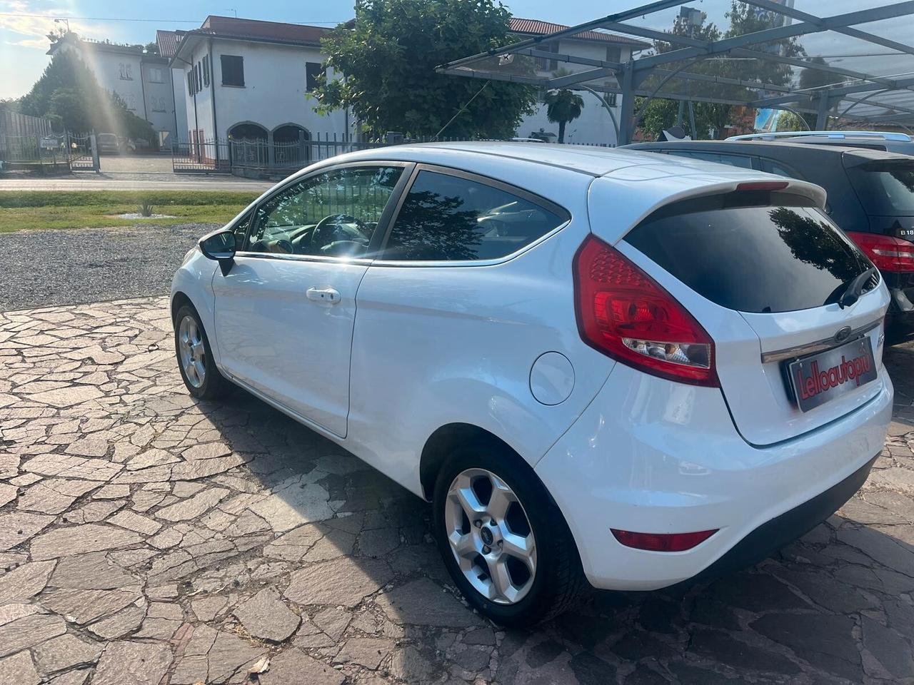 Ford Fiesta 1.2 82 CV 5 porte Titanium