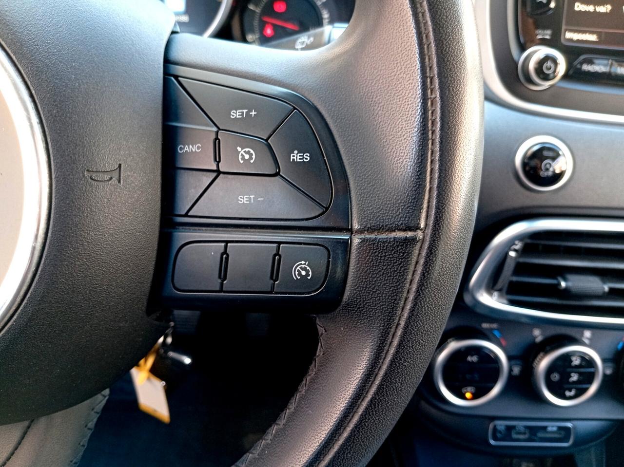 Fiat 500X 1.6 MultiJet 120 CV Cross xenon keyless Navi Blockshaft