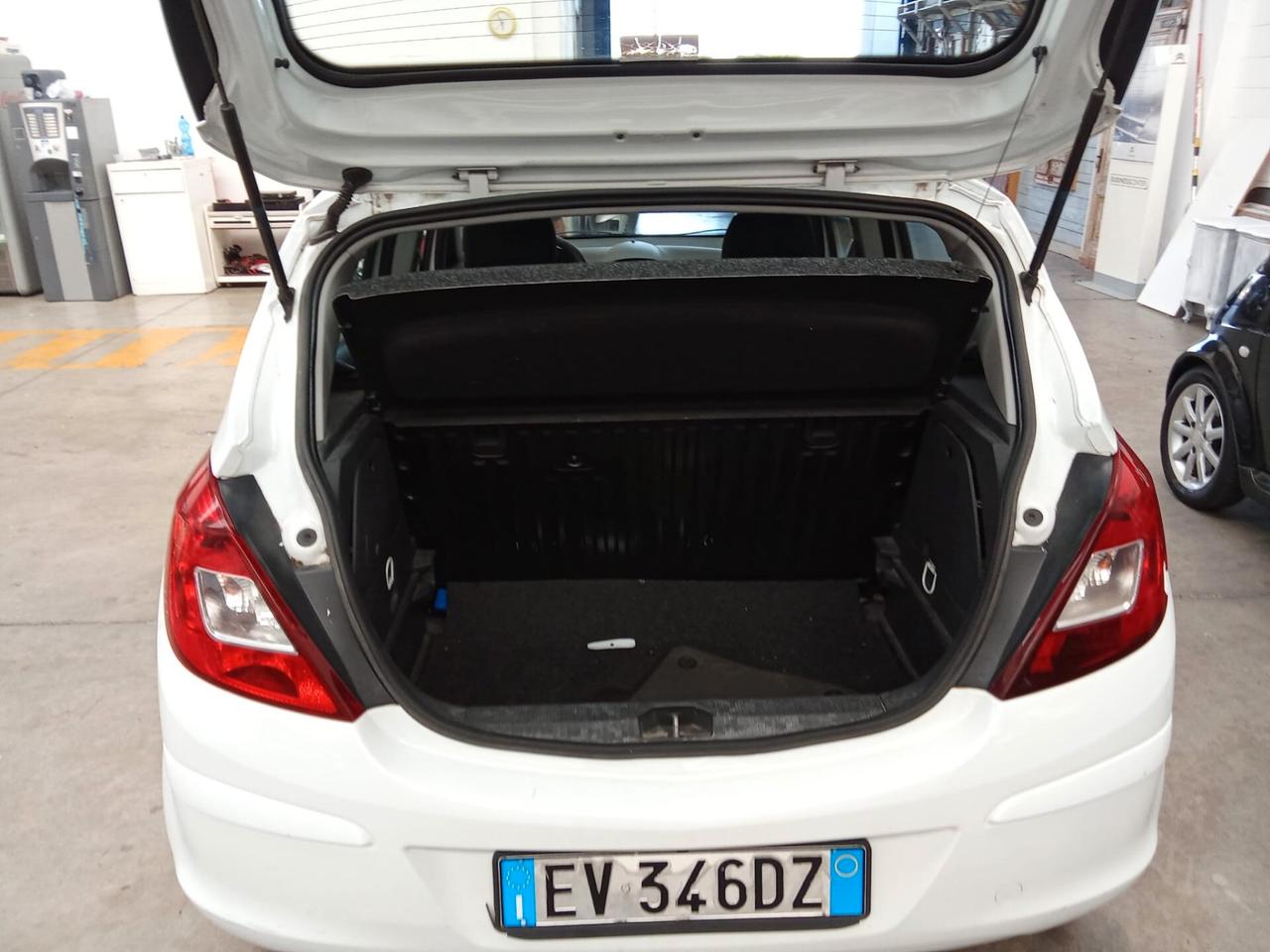 Opel Corsa 1.3 CDTI 75CV F.AP. / 4 POSTI/VAN AUTOCARRO