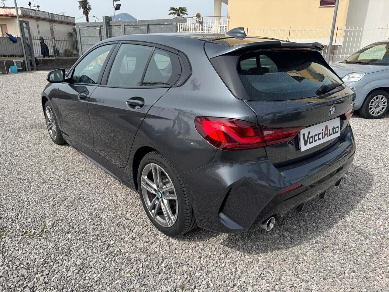 Bmw 118 118d 5p. Msport