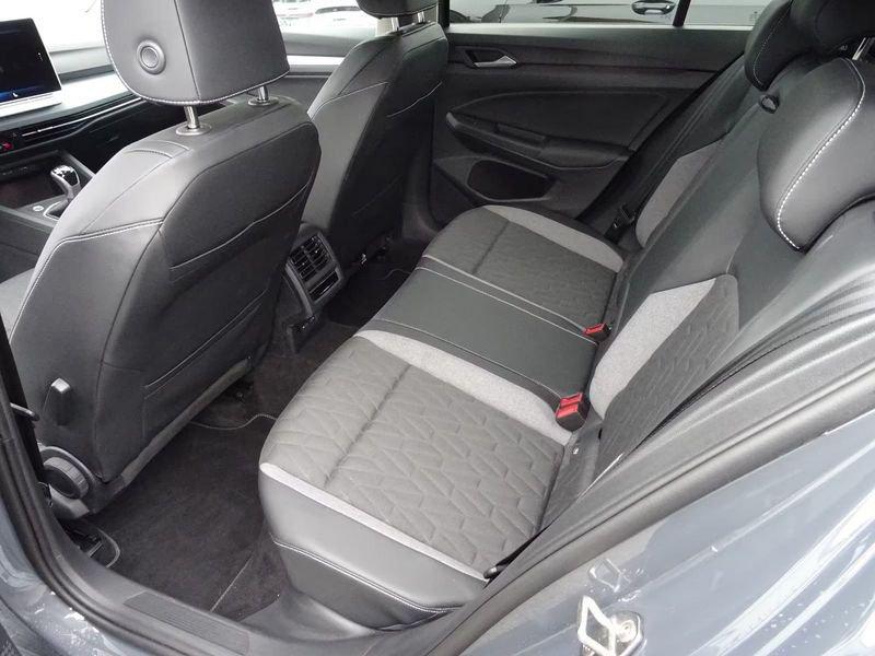 Volkswagen Golf 1.5 TSI ACT GOAL LED NAVI PDC