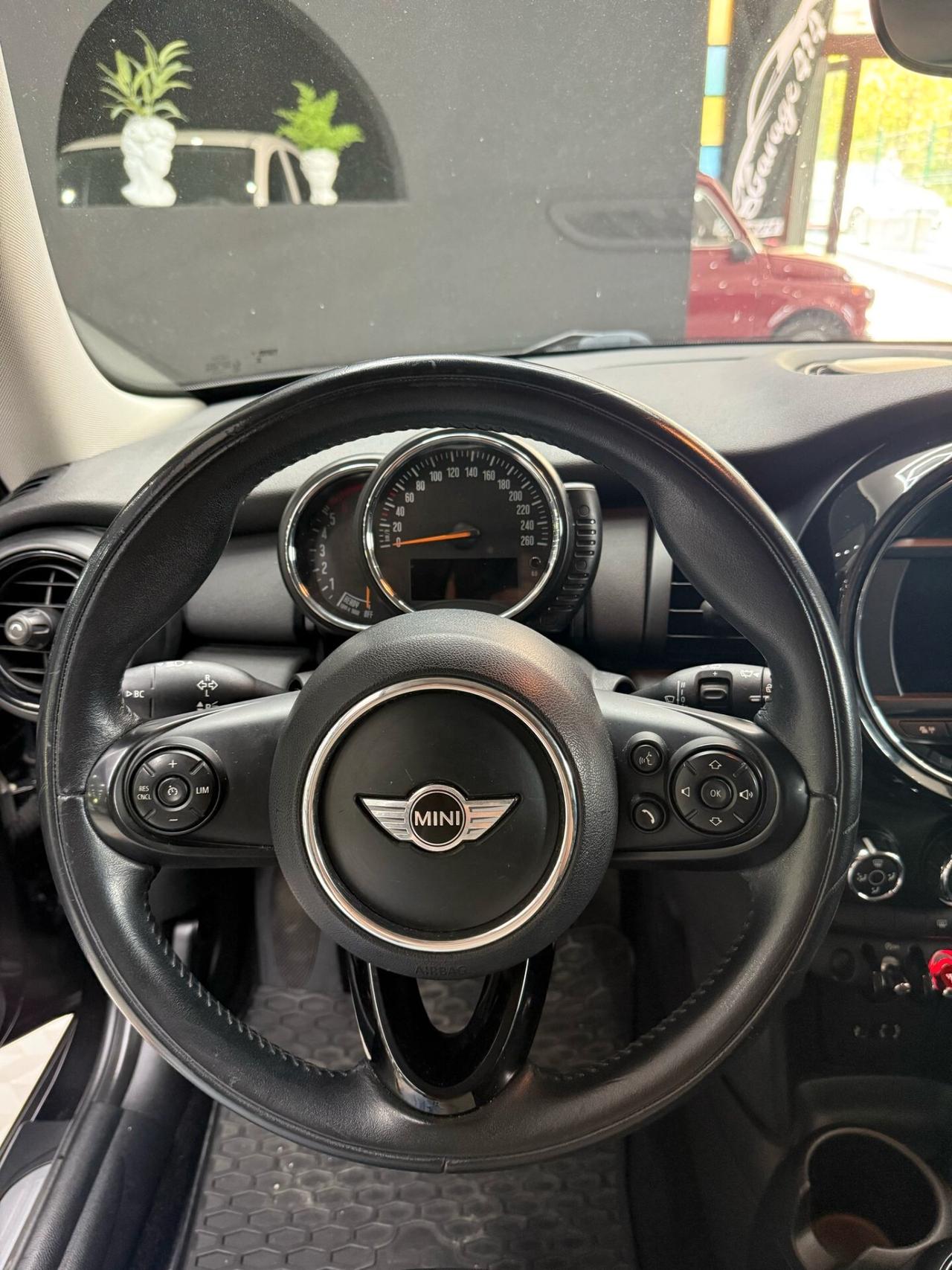 Mini Mini 1.5 One D